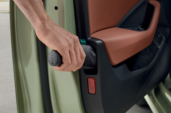 Simply Clever for summer: smart Škoda features that make every trip easier