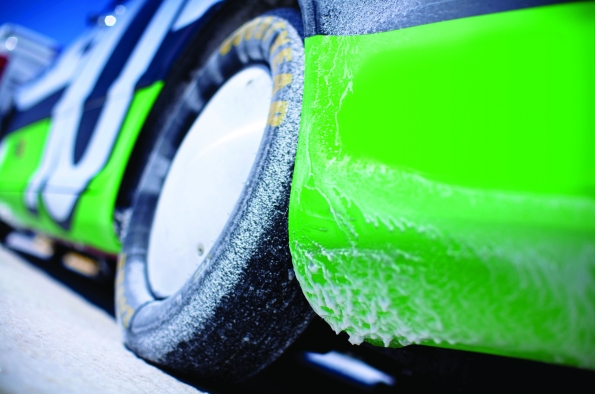 227.080mph: Škoda UK celebrates 15th anniversary of ‘Salt Spec’ Octavia vRS driving into the Land Speed Record books